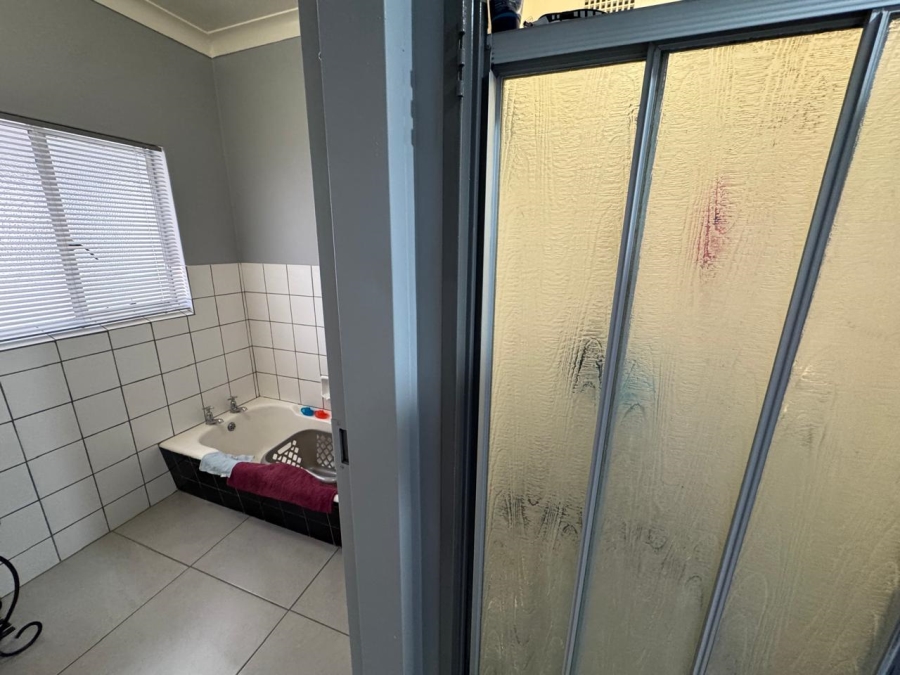 4 Bedroom Property for Sale in Barkly West Northern Cape